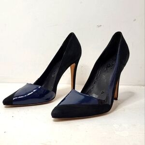 Alice & Olivia by Stacey Bendet Black & Blue Pointed Toes Pumps Size 39.5